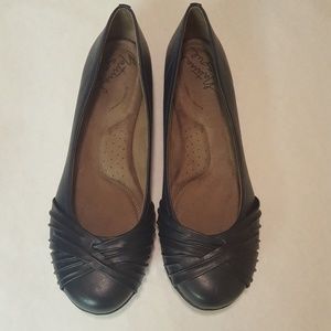 NWOT Natural Soul Navy Blue Girly Flats Size 10